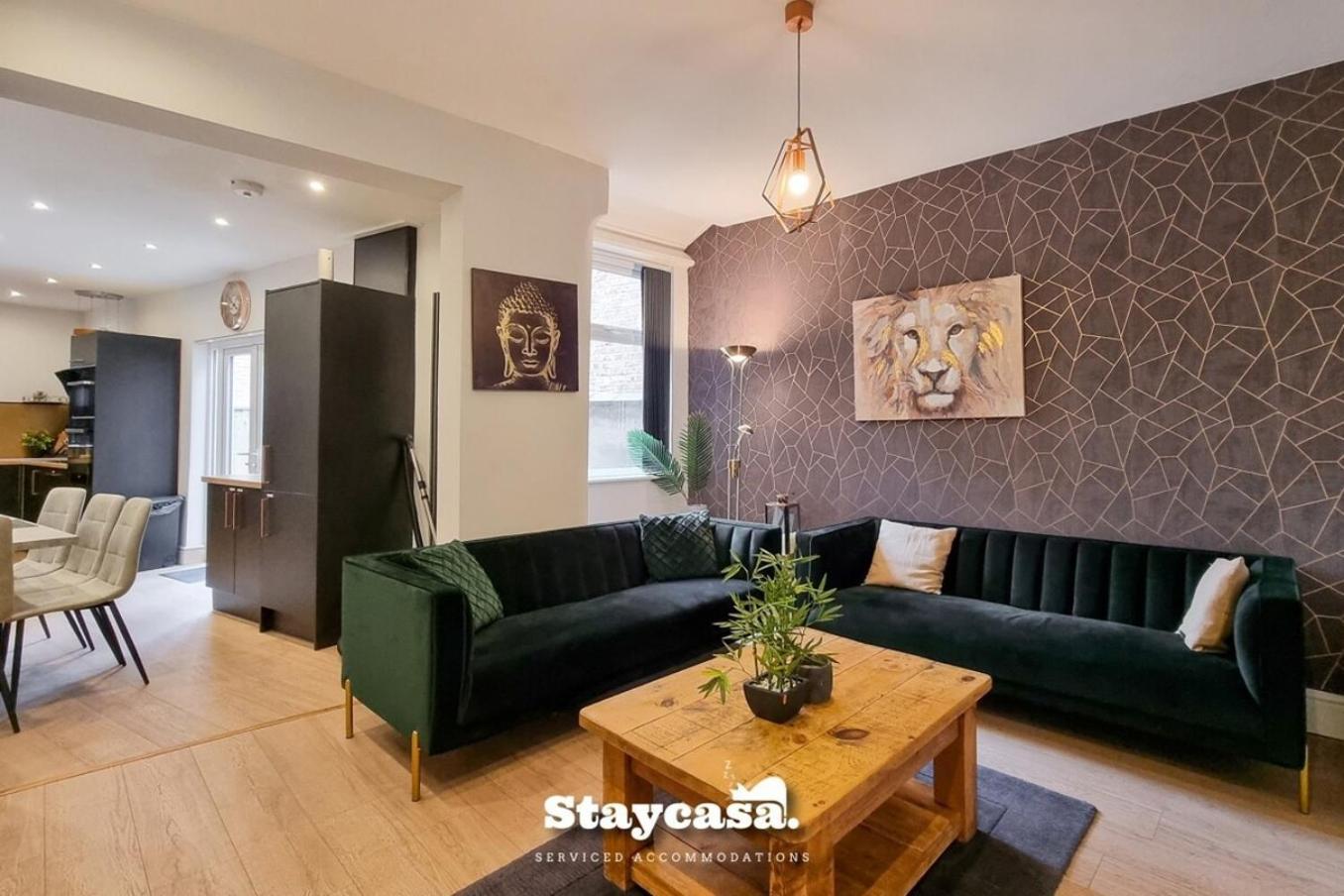 Casa de férias Clarence Co-living - Private Self-cater Manchester