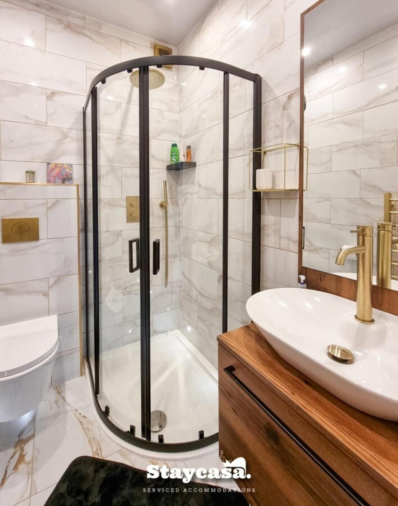 Clarence Co-living - Private Self-cater Manchester