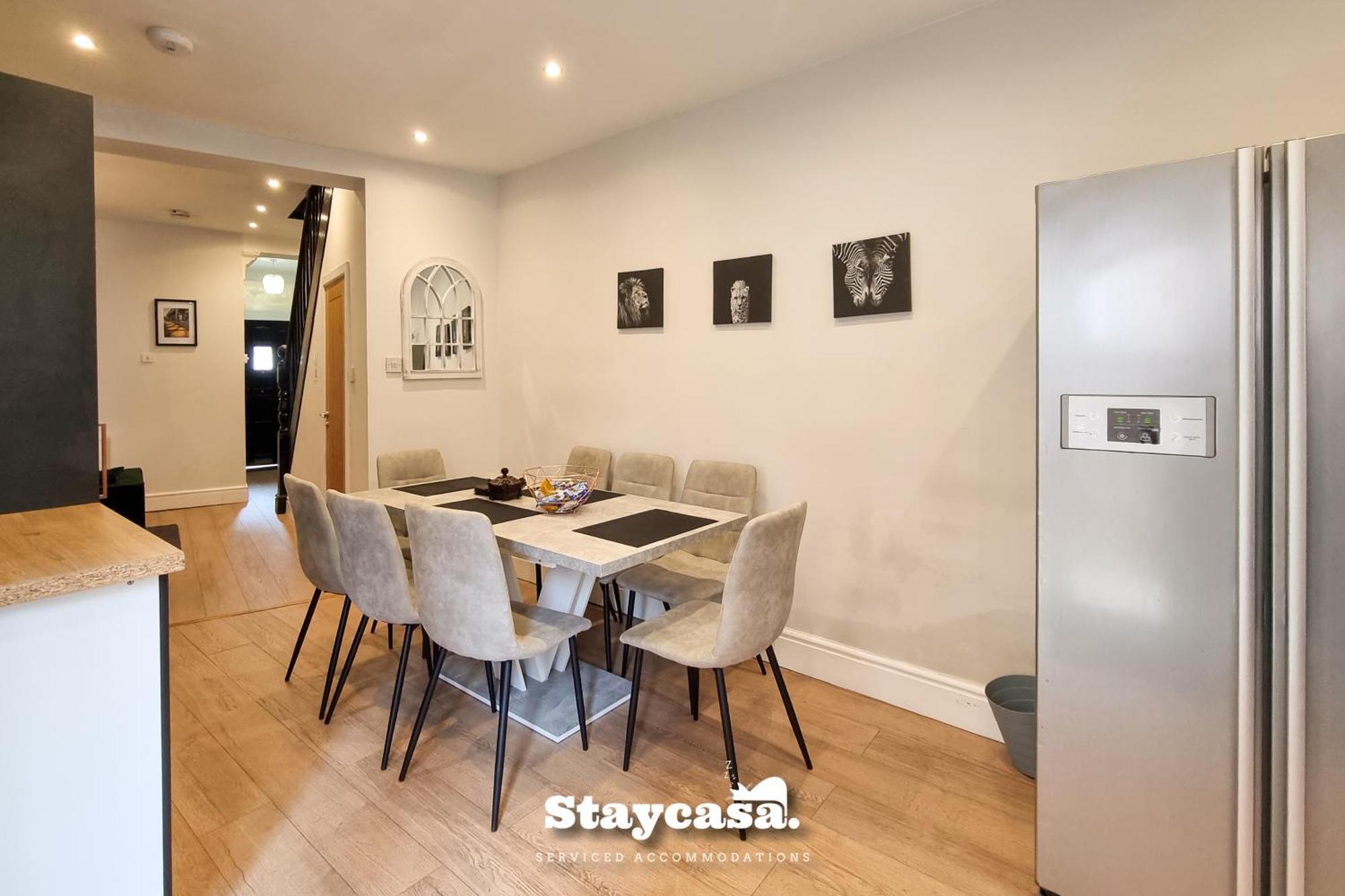 Casa de férias Clarence Co-living - Private Self-cater Manchester